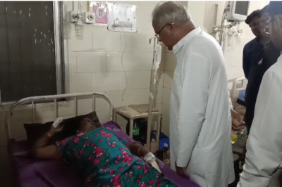कवर्धा हादसा: घायलों से मिले पूर्व सीएम बघेल, दिवंगतों को दी श्रद्धांजलि...