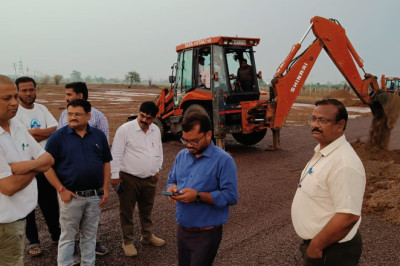 बड़ी कार्रवाही:शिवनदी के पीछे  अवैध प्लाटिंग पर जिला प्रशासन,नगर निगम एवं टाउनकंट्री प्लानिंग् की संयुक्त कार्रवाही:
