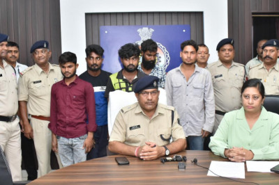शातिर बकरा चोरो का 02 गिरोह दुर्ग पुलिस के हत्थे चढ़ा।