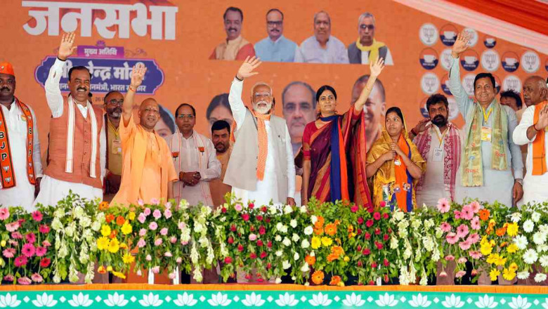 ‘अच्छे-अच्छों की गर्मी उतारने में एक्सपर्ट हैं योगी’, PM माेदी ने जमकर की तारीफ...