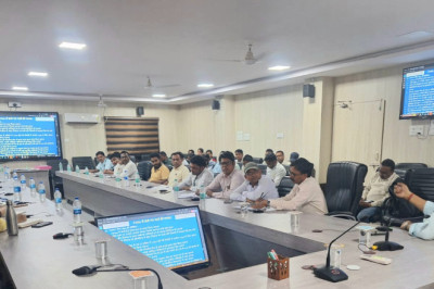 मतगणना और परिणाम की घोषणा के पश्चात सामग्रियों को सीलिंग करने के संबंध में दिया गया प्रशिक्षण