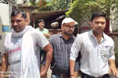 रिश्वतखोर जूनियर पासपोर्ट असिस्टेंट ऑफिसर गिरफ्तार, ACB ने रंगे हाथों रिश्वत लेते पकड़ा...