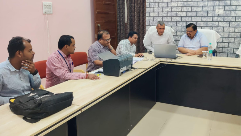 काउंटिंग ऑब्जर्वर शेट्टीनावर की उपस्थिति में हुआ मतगणना कर्मियों का हुआ द्वितीय रेंडमाईजेसन