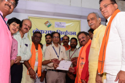 संसदीय निर्वाचन क्षेत्र 6-राजनांदगांव का निर्वाचन कार्यक्रम निर्विघ्न एवं शांतिपूर्ण संपन्न