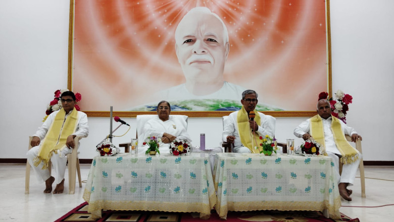 अमृत वेले (ब्रह्ममूहर्त) में शरीर में अमृत समान हार्मोन रिलीज होते है, जीवन में हेल्थ और वेल्थ दोनों की प्राप्ति होती है....
