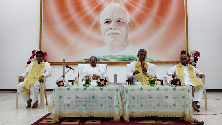 अमृत वेले (ब्रह्ममूहर्त) में शरीर में अमृत समान हार्मोन रिलीज होते है, जीवन में हेल्थ और वेल्थ दोनों की प्राप्ति  है....