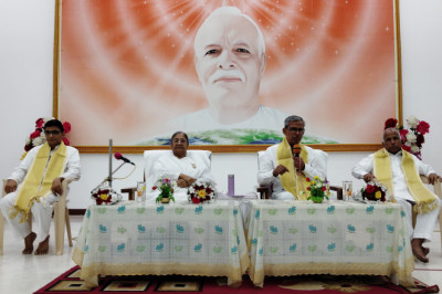 अमृत वेले (ब्रह्ममूहर्त) में शरीर में अमृत समान हार्मोन रिलीज होते है, जीवन में हेल्थ और वेल्थ दोनों की प्राप्ति  है....