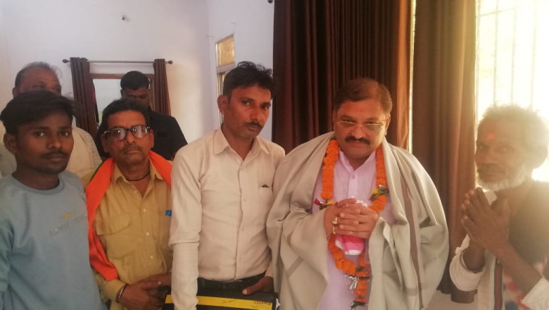 राव,भाट समाज ने सांसद संतोष पांडे को किया सम्मानित
