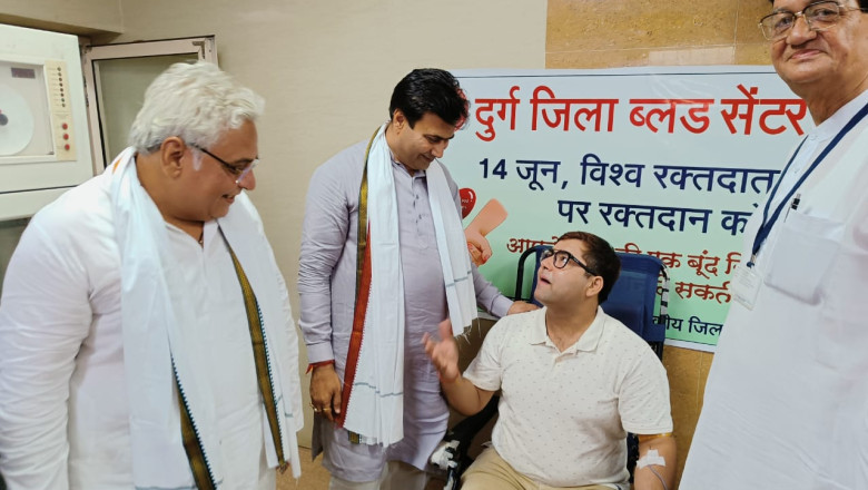 विश्व रक्तदाता दिवस पर रक्तदाताओं ने दिखाया उत्साह,महापौर धीरज बाकलीवाल ने बढ़ाया हौसला: