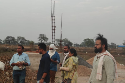 प्रधानमंत्री आवास योजना का लाभ देने निर्माणाधीन आवासों का निरीक्षण करने आयुक्त के निर्देश...