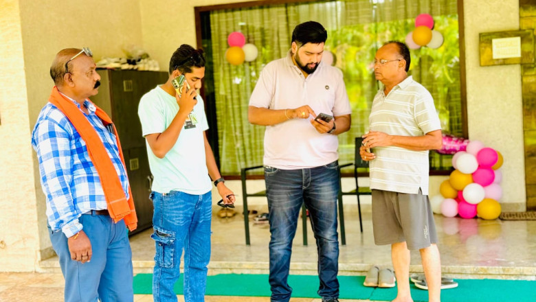रविवार को भी नही रुका राजस्व अमला,टैक्स वसूलने दो दर्जन कर्मचारी घर-घर दे रहे दस्तक: