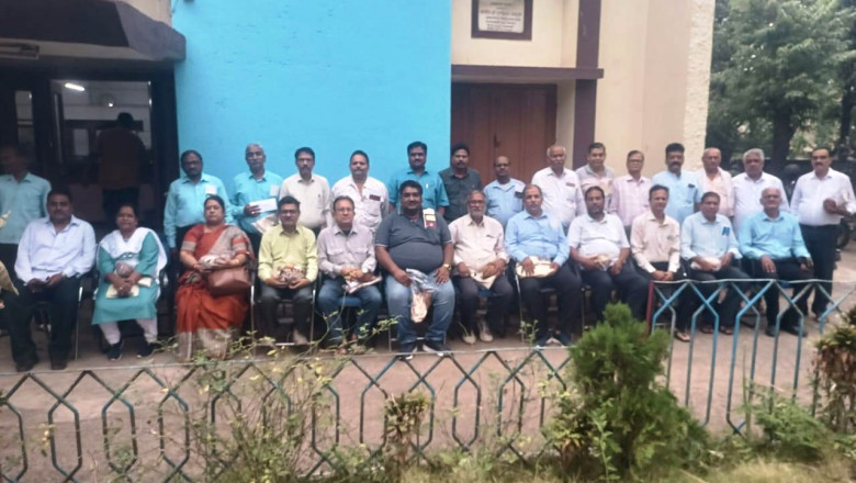 इस्पात कर्मचारी को-ऑपरेटिव क्रेडिट सोसाइटी  लिमिटेड सेक्टर-6 में विदाई समारोह का आयोजन...