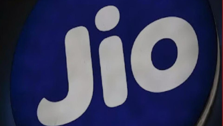 जियो यूजरो को झटका Jio का रिचार्ज प्लान हुआ महंगा, नई दरें 3 जुलाई 2024 से होगी प्रभावी,कितनी की वृद्धि हुई देखें....