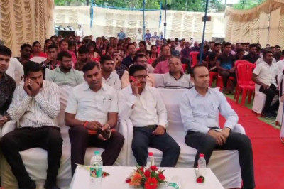नवीन कानून शुभारंभ उत्सव में बेमेतरा विधायक,साजा विधायक ,जनप्रतिनिधि, कलेक्टर, पुलिस अधीक्षक, गणमान्य नागरिक, अधिवक्ता, मीडिया, छात्र-छात्राओं सहित सभी वर्ग के लोग हुए शामिल
