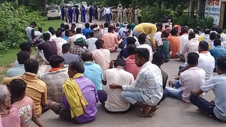 गरियाबंद – रायपुर देवभोग नेशनल हाईवे 130c मुख्य मार्ग में मैनपुर के पास सैकड़ों ग्रामीणों ने किया चक्का जाम...