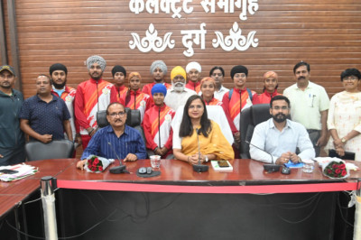 नवाचारी शैक्षिक गतिविधियां प्रदान करने वाले शिक्षक हुए सम्मानित
