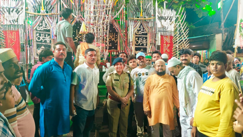 आशूरा पर अकीदतमंदों ने सदा बुलंद की ‘या हुसैन’  की, बारिश में भी फीका नहीं हुआ उत्साह