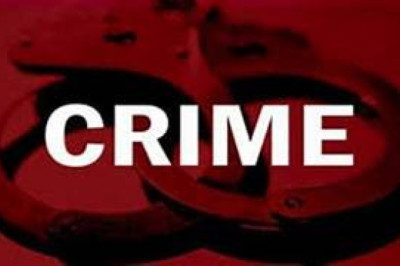 कुल्हाड़ी से काट डाला, पति ने गहरी नींद में सोई पत्नी को फिर शव के पास रातभर बैठा रहा...