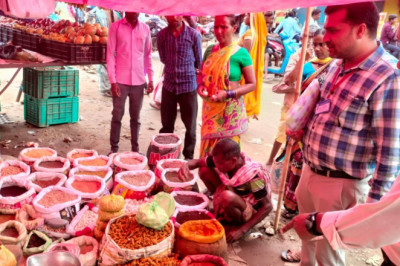 खाद्य एवं औषधि प्रशासन की बड़ी कार्यवाही अमानक खाद्य पदार्थ बेचने के 7 प्रकरणों में संस्थानों पर 42 लाख 10 हजार रुपए का जुर्माना अधिरोपित