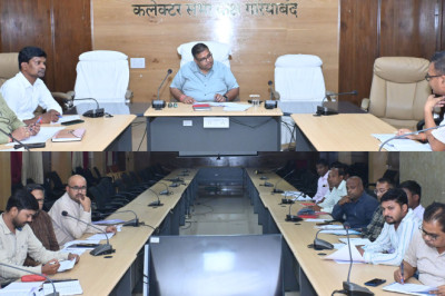 निर्माण कार्य गुणवत्तापूर्ण एवं निर्धारित समय-सीमा में कार्य पूर्ण करने के दिए निर्देश...