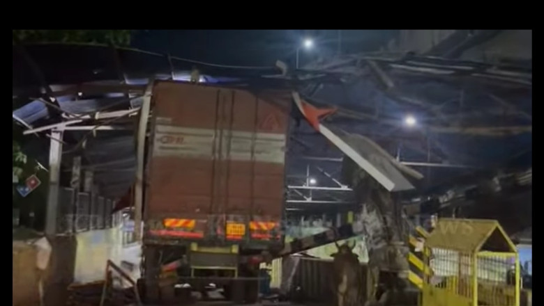 भिलाई में बेकाबू ट्रक ने मचाया कहर: आधी रात नेहरू नगर अंडर ब्रिज की संरचना पर भारी नुकसान..…