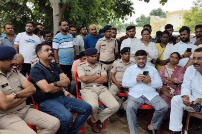 विधायक देवेंद्र यादव जल्द गिरफ्तार हो सकते है, बलौदाबाजार पुलिस पहुंची सुबह से...
