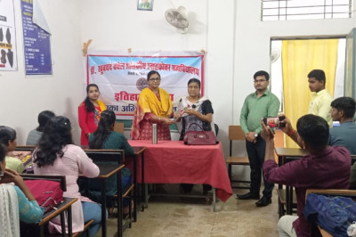 प्रतियोगी परीक्षा के पूर्व डॉ खूबचंद बघेल शासकीय महाविद्यालय भिलाई-3 के विद्यार्थियों को मिलेगा छत्तीसगढ़ पीएससी एवं व्यापम परीक्षाओं का नि:शुल्क प्रशिक्षण