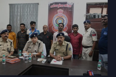 *खैरागढ़ पुलिस ने किया नकली शराब फैक्ट्री का भंडाफोड़*