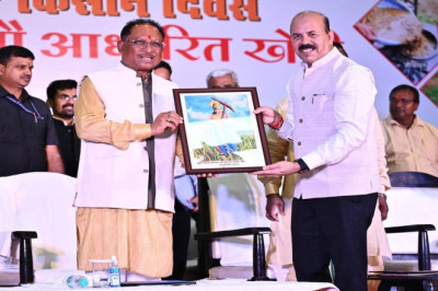 सीएम साय बलराम जयंती समारोह में शामिल हुए,कहा- भूमिहीन किसानों को दिए जाएंगे 10 हजार रुपए...