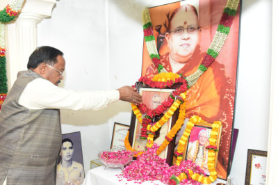 कृषि मंत्री नेताम और उद्योग मंत्री देवांगन ने स्व. श्याम जी पाण्डे को दी श्रद्धांजलि