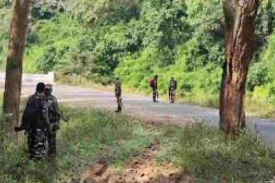 800 और जवान बस्तर में तैनात, आईजी का बयान...