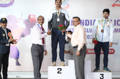 ऑल इंडिया पुलिस वेटलिफ्टिंग क्लस्टर प्रतियोगिता में रिथमिक योग पुरुष में बीएसएफ एवं महिला वर्ग में राजस्थान पुलिस को मिला गोल्ड