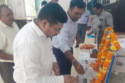 निगम में गांधी व शास्त्री जयंती मनाई गई आयुक्त ने स्वच्छता अपनाने दिलाई शपथ