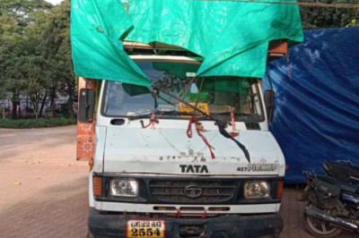 प्रतिबंध लगने के बाद भी मनमाने तरीके से गाड़ी में रखकर बजा रहा डीजे, छावनी पुलिस ने किया जप्त...