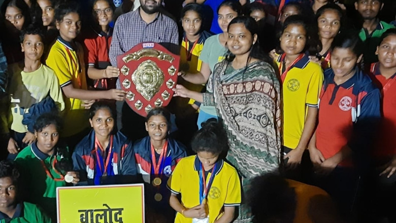 एकलव्य आदर्श आवासीय विद्यालय बालोद की टीम ओवर ऑल चैम्पियनशिप का खिताब अपने नाम किया
