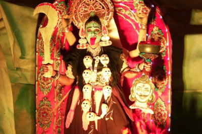 नवरात्रि रूपी कन्या का आह्वान शिव की शक्तियों को जीवन में करे समाहित...
