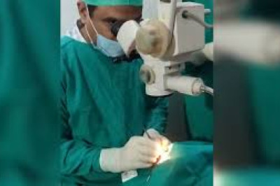 मोतियाबिंद से मुक्त हुआ बेमेतरा, सभी 440 मरीजों का हुआ दोनों आँखों से सफलतापूर्वक ऑपरेशन...