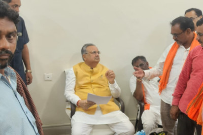 एव्हीएम चिटफंड कंपनी के विरुद्ध कार्रवाई करने...