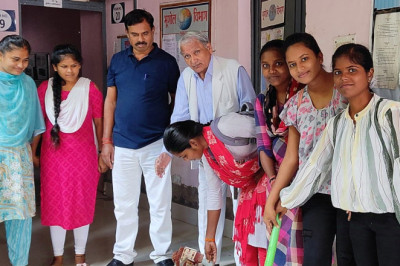 स्वच्छता से पवित्रता, समृद्धि और पर्यावरण संतुलन - द्विवेदी