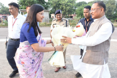 आगामी निर्वाचन से संबंधित शिकायत पर त्वरित कार्यवाही हेतु जिला स्तरीय शिकायत सेल का गठन  -जिला कार्यालय कक्ष क्रमांक-21 शिकायत सेल में अधिकारी कर्मचारियों की लगाई गई ड्यूटी...