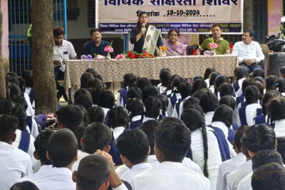 सोशल मीडिया के दुष्परिणामों पर किया गया बच्चों को जागरूक...
