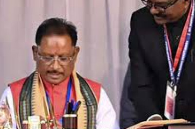 छत्तीसगढ़ भी एमपी-यूपी की तर्ज पर निवेशकों को लुभाने के लिए देगा सुविधाएं...