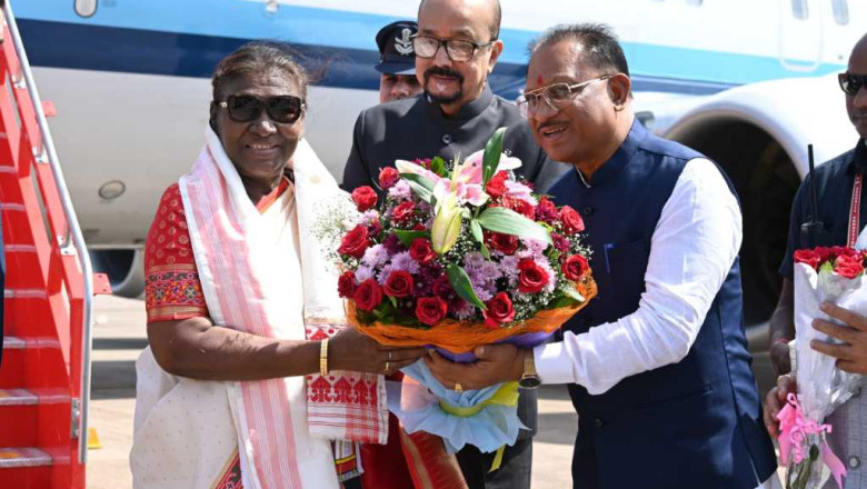 राष्ट्रपति  द्रौपदी मुर्मु दो दिवसीय प्रवास पर आज छत्तीसगढ़ की राजधानी रायपुर पहुंची...