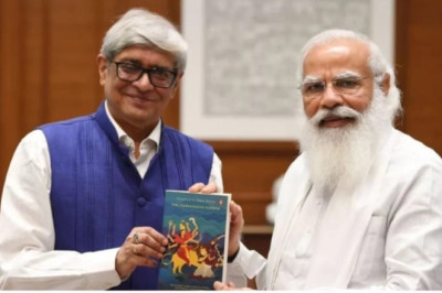 ब्रेकिंग :- दिग्गज अर्थशास्त्री बिबेक देबरॉय का निधन, प्राचीन ग्रंथों को युवाओं तक पहुंचाया; PM के आर्थिक सलाहकार परिषद के अध्यक्ष भी थे*