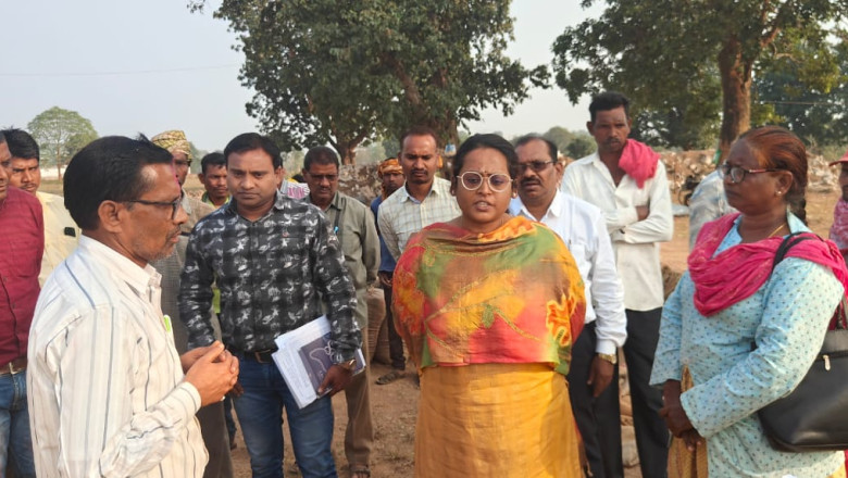 कलेक्टर ने किया धान खरीदी केंद्र अंबागढ़ चौकी एवं चिल्हाटी का आकस्मिक निरीक्षण...