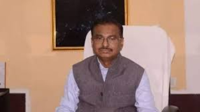 कमिश्नर ने पलटा कलेक्टर और एसडीएम का आदेश, सरपंच पर होगी कार्रवाई...