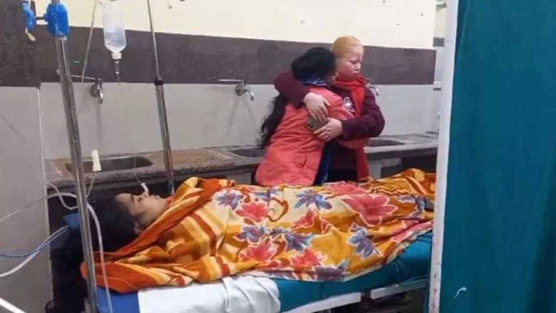 अस्पताल में तोडा दम : दिव्यांग छात्रा छात्रावास की छत से गिरी...