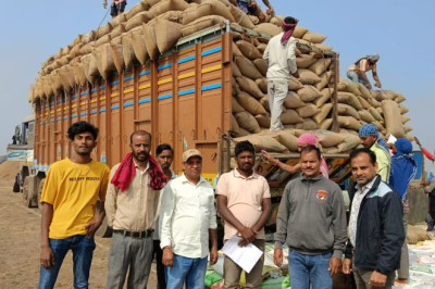 राईस मिलर्स द्वारा कार्य प्रारंभ करने की सहमति दी गई, धान का उठाव तीव्र गति से प्रारंभ...