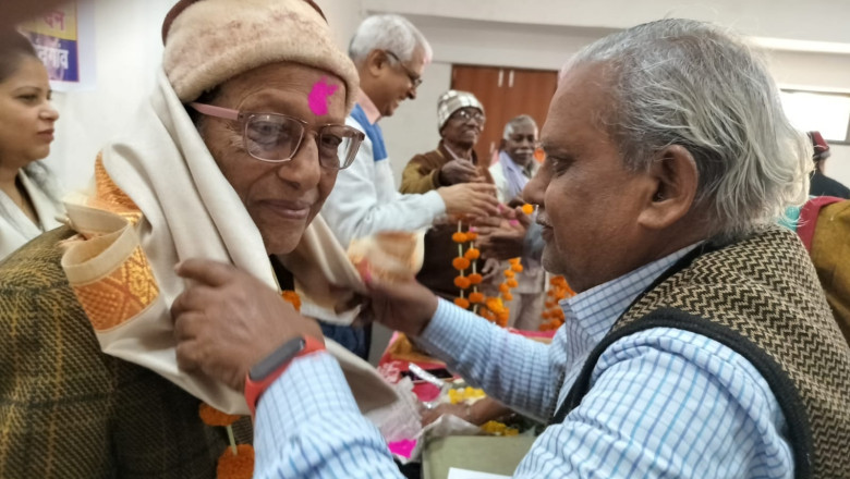 नगरीय निकाय पेन्शनरों ने मनाया पेन्शनर दिवस...