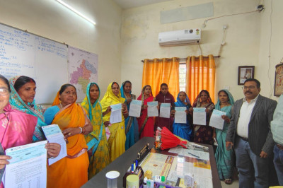 छत्तीसगढ़ महिला कोष एवं सक्षम योजना : 14 महिलाओं को 19.80 लाख की आर्थिक सहायता प्रदान की गई...